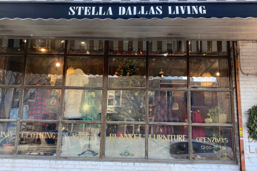 Stella Dallas Living